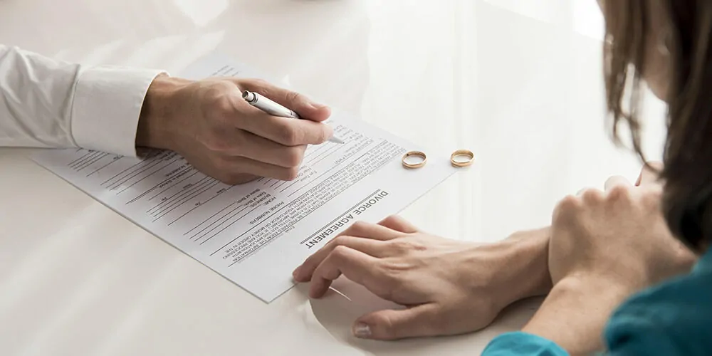 Divorcios