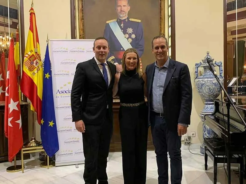 Pedro Albares, Ana N. Escribá Pérez y Santi Acosta
